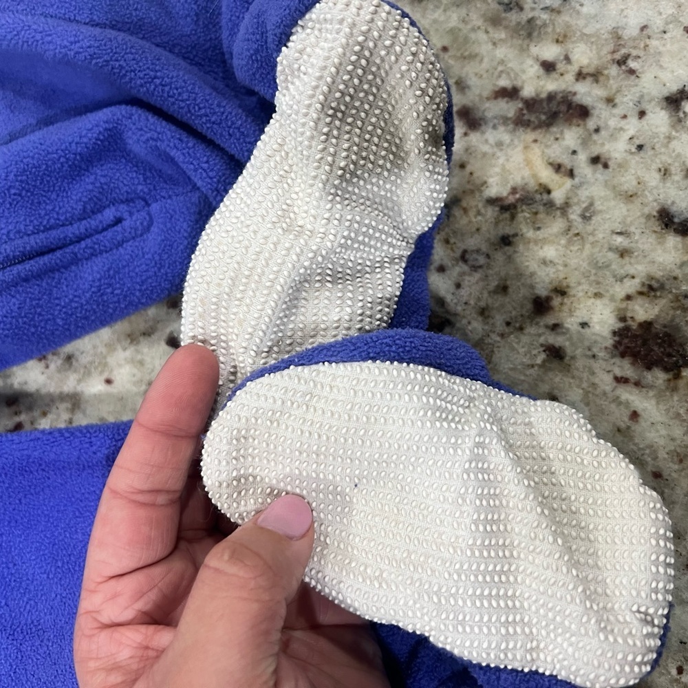 L.L. Bean Fleece Infants onesie - Picture 4 of 6